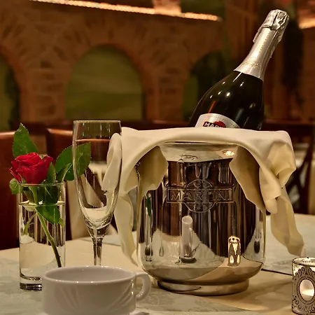 Martini 미엥지즈드로예