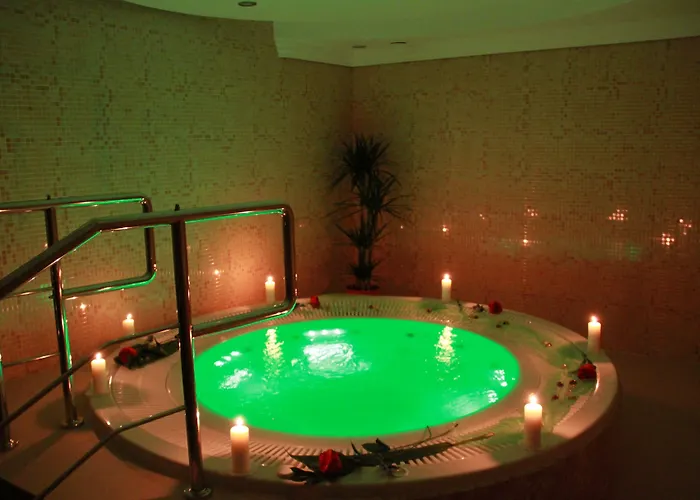 홀리데이파크 Martini 미엥지즈드로예