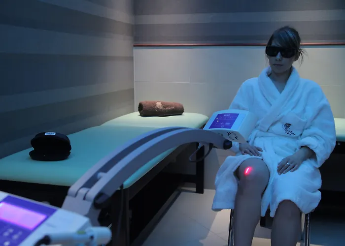 홀리데이파크 Martini 미엥지즈드로예